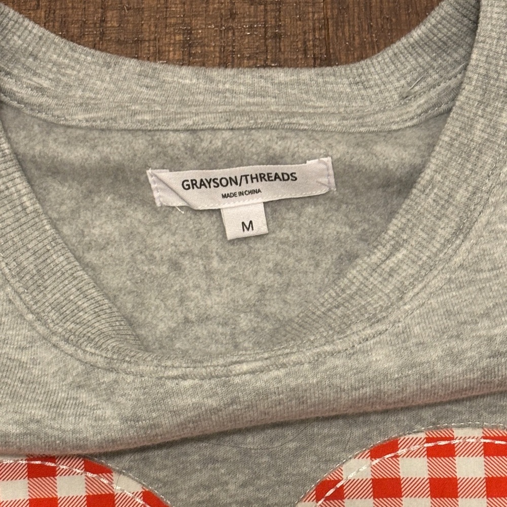 Grayson Threads crewneck - Picture 2 of 3